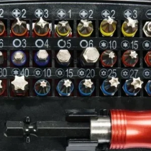 Alacsony ár YATO 32 részes bit készlet 1/4"