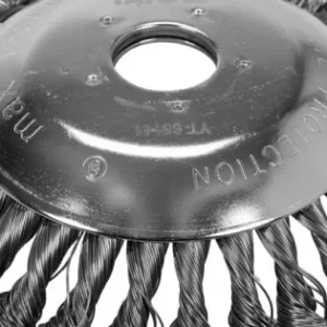 Gyors kiszállítás YATO Döntött sodrott körkefe 150 x 25,4 mm fűkaszához, fűszegélyvágóhoz